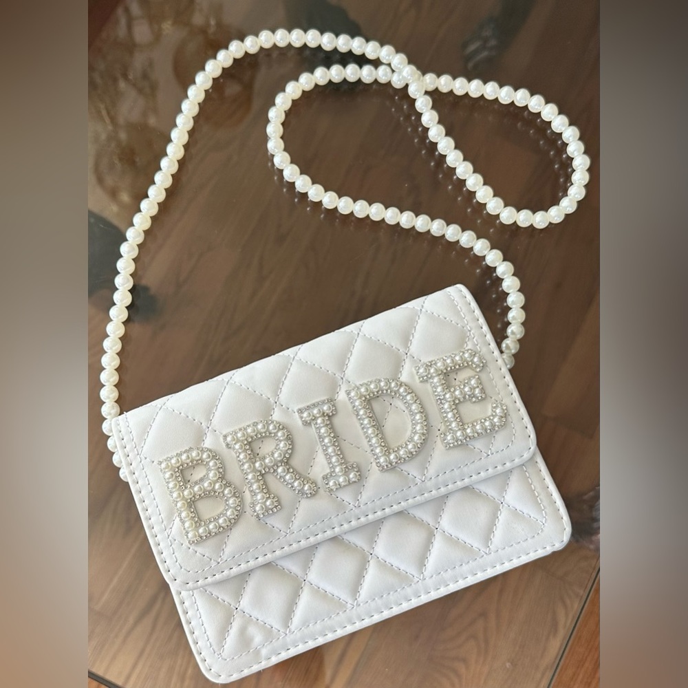 Pearl Bride Side Bag